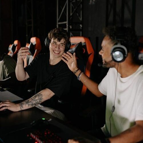 8aff8227fd1e2fc002ee933f5d67a7bd